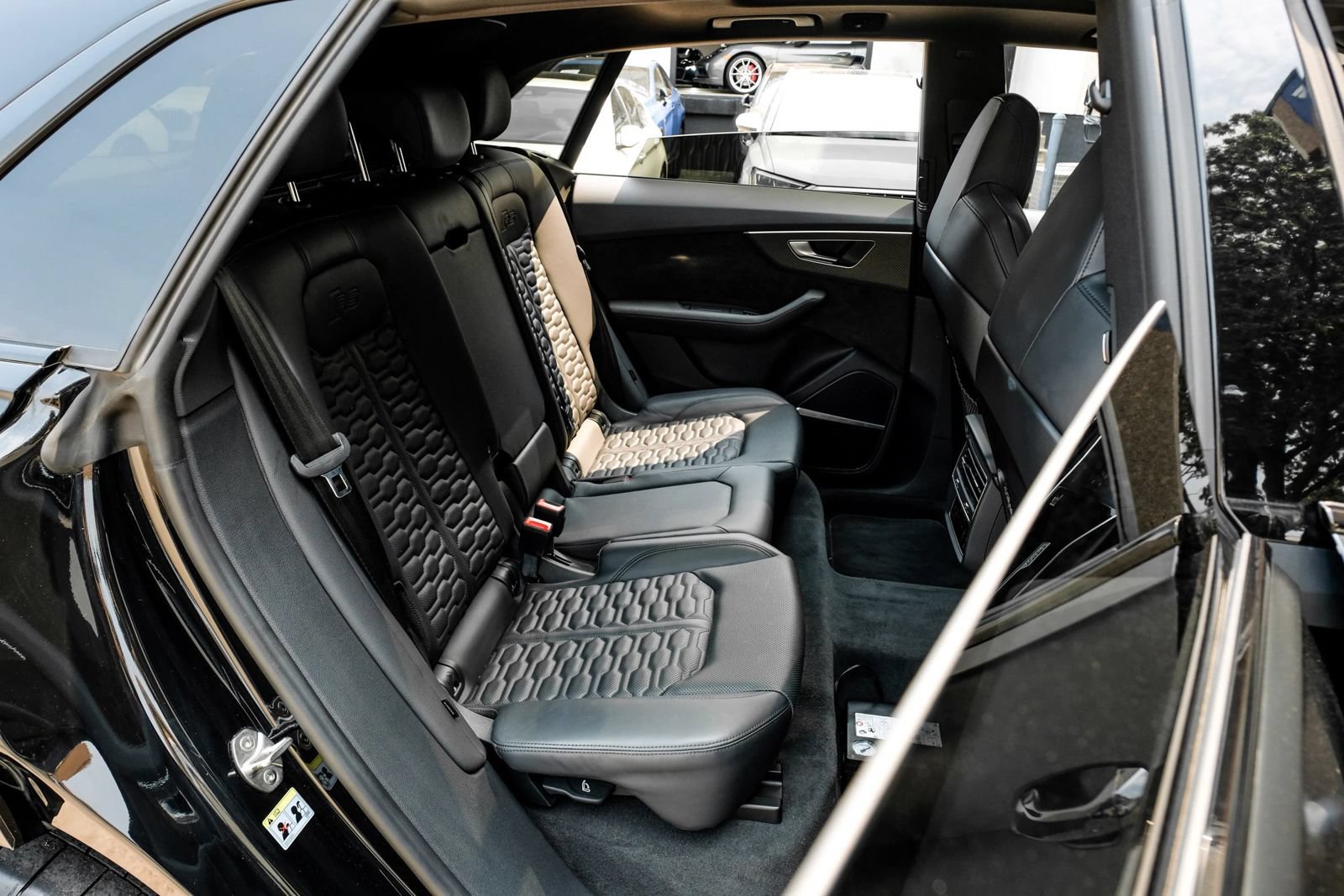 Used 2022 Audi RS Q8 AWD/4WD image 49