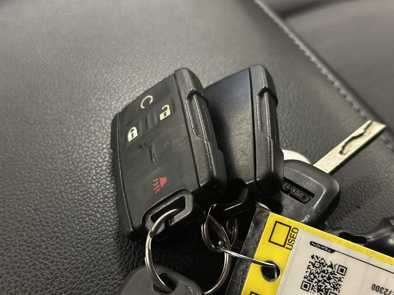 Certified 2018 GMC Canyon SLE w/ SLE Convenience Package image 36