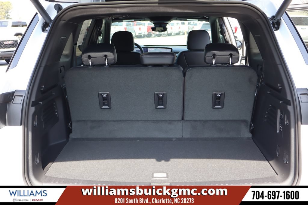 New 2026 Buick Enclave Sport Touring w/ Power Package FWD image 21