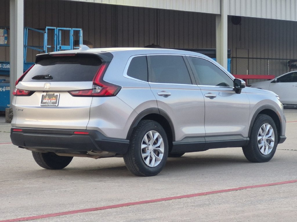 Used 2023 Honda CR-V LX image 6