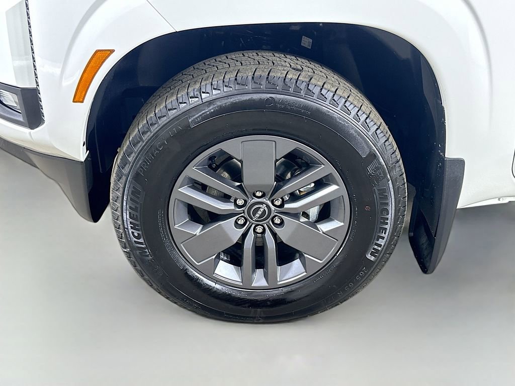 Used 2025 Nissan Frontier SV w/ SV Convenience Package image 8