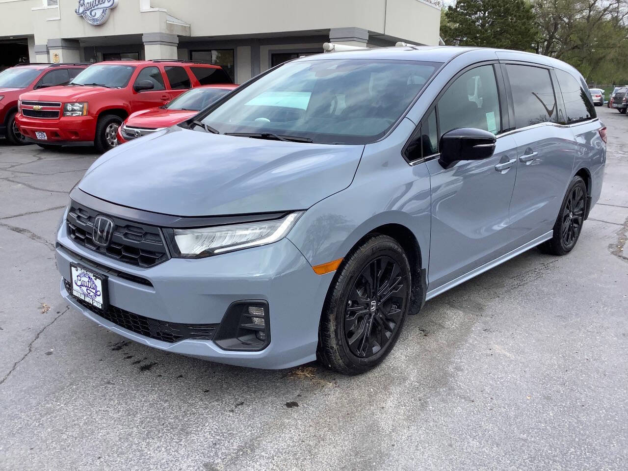 Used 2025 Honda Odyssey Sport-L image 3