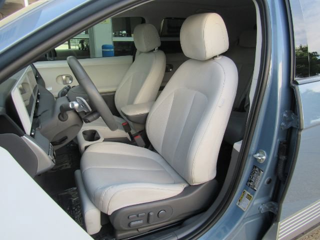Used 2023 Hyundai Ioniq 5 Limited image 14