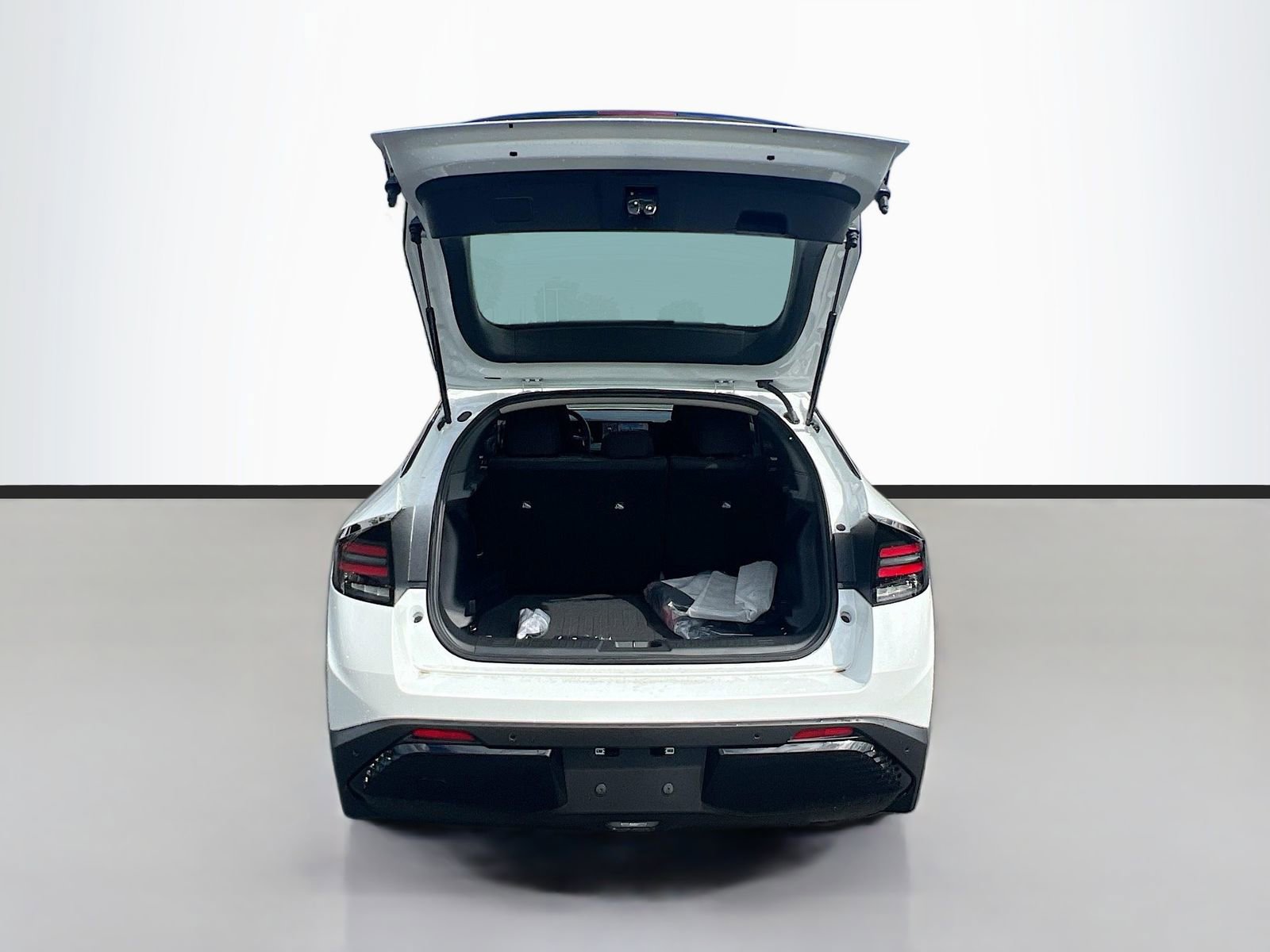 New 2026 Nissan Leaf FWD image 26