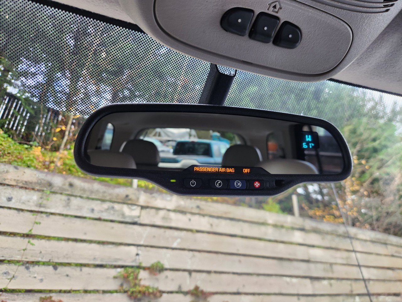 Used 2006 GMC Envoy SLE image 23