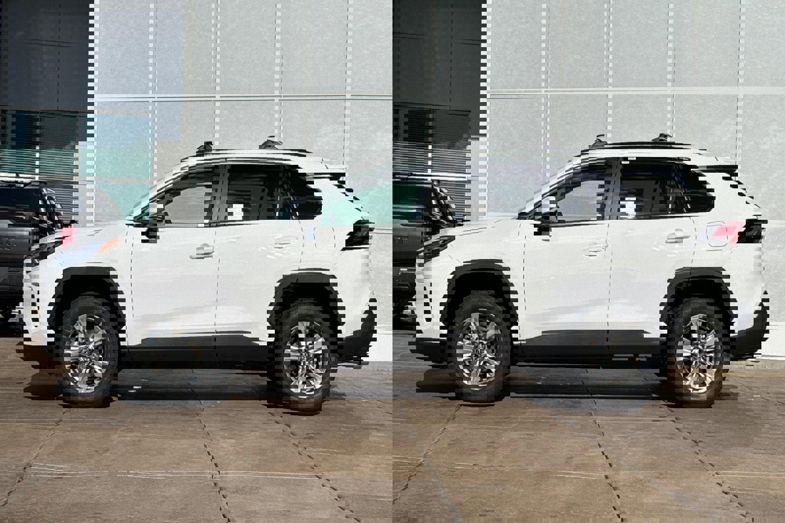 New 2025 Toyota RAV4 XLE image 7