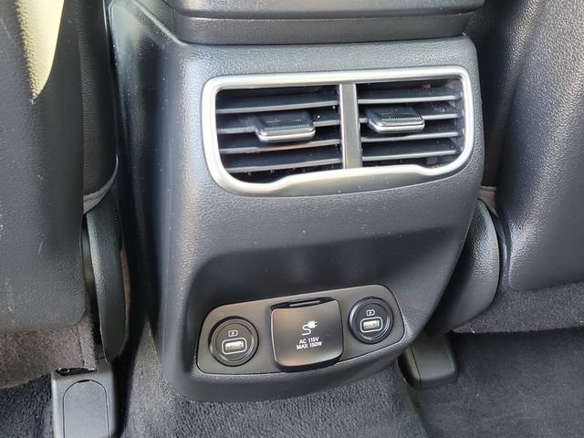 Used 2023 Hyundai Santa Fe Limited AWD/4WD image 27