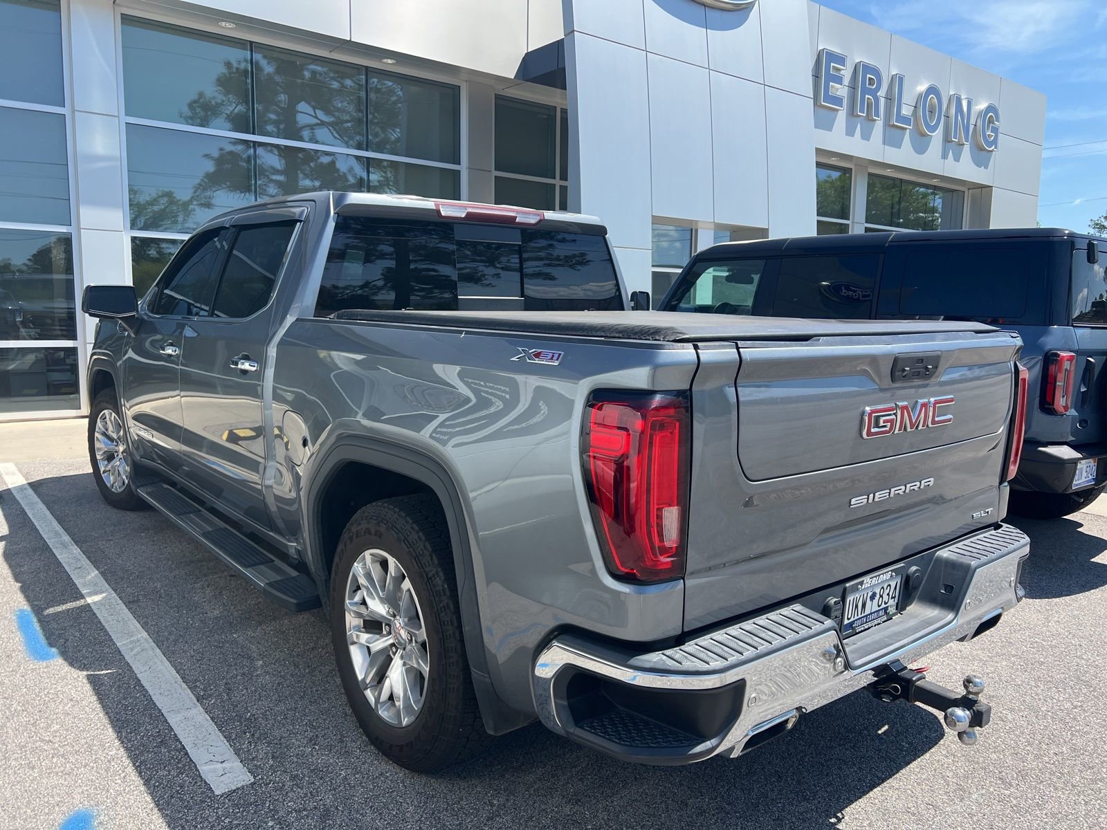 Used 2020 GMC Sierra 1500 SLT w/ SLT Premium Plus Package image 6