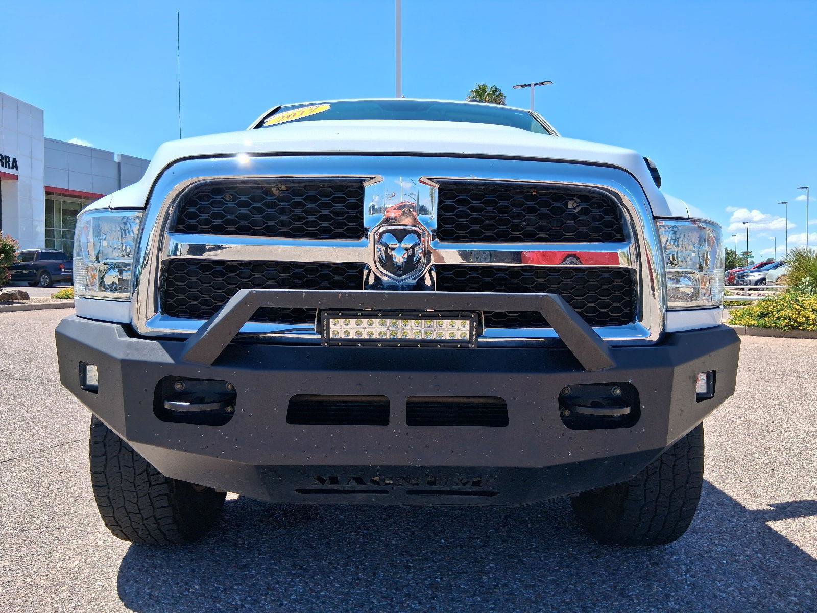 Used 2017 RAM 2500 Tradesman w/ Chrome Appearance Group AWD/4WD image 11
