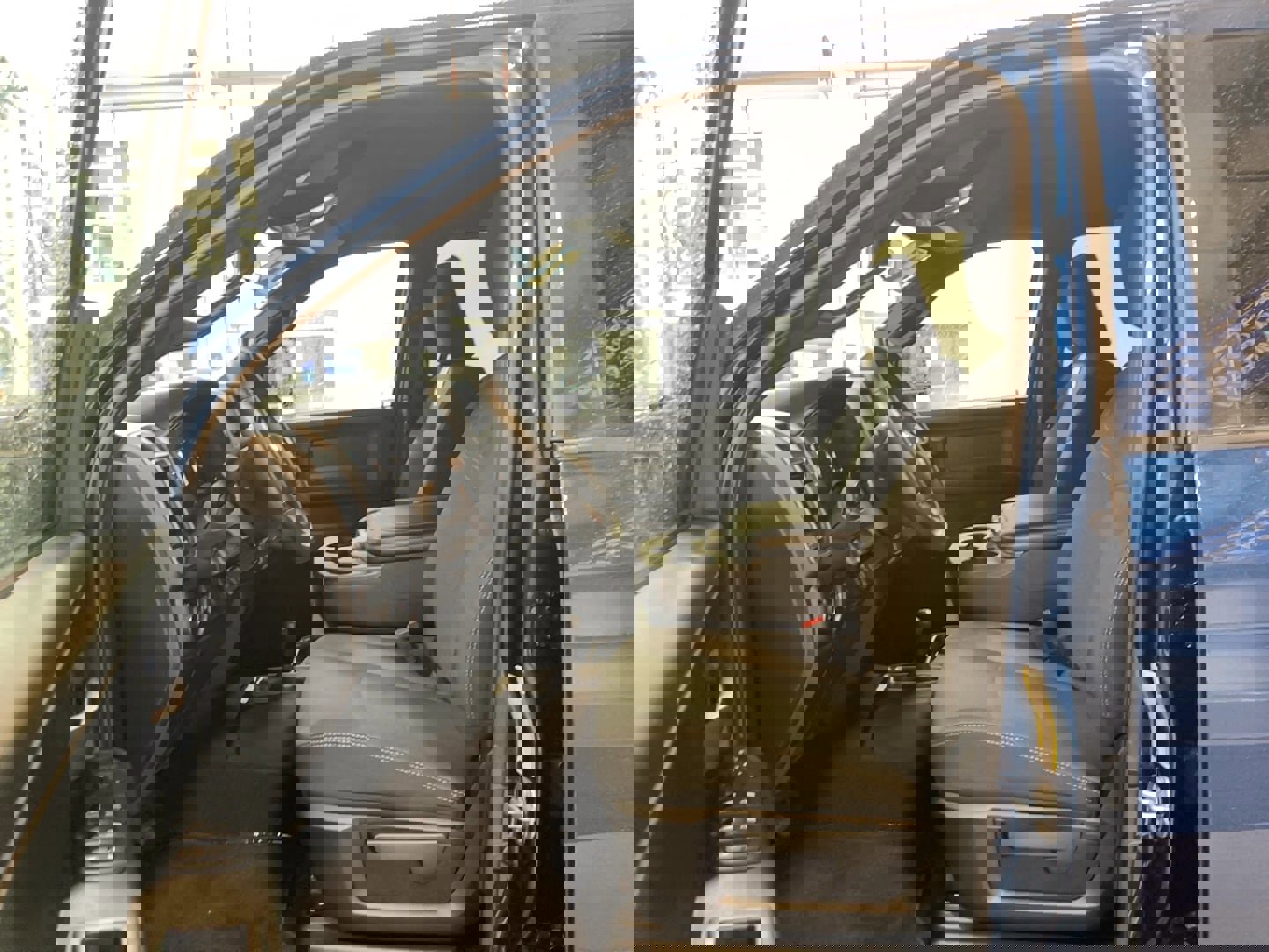 Used 2024 RAM 2500 Tradesman w/ Chrome Appearance Group image 7