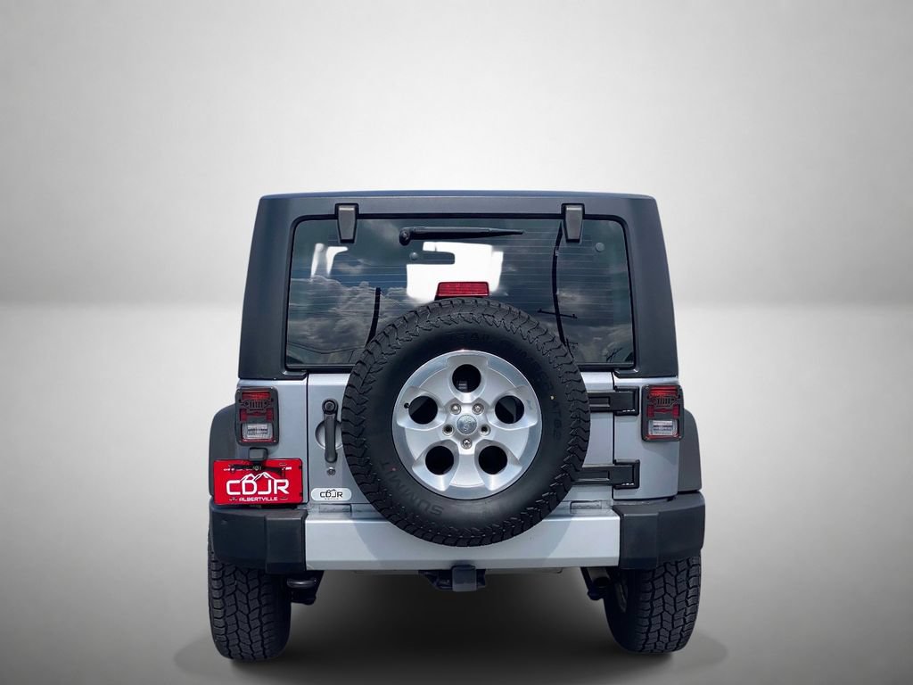 Used 2013 Jeep Wrangler Sport AWD/4WD image 4