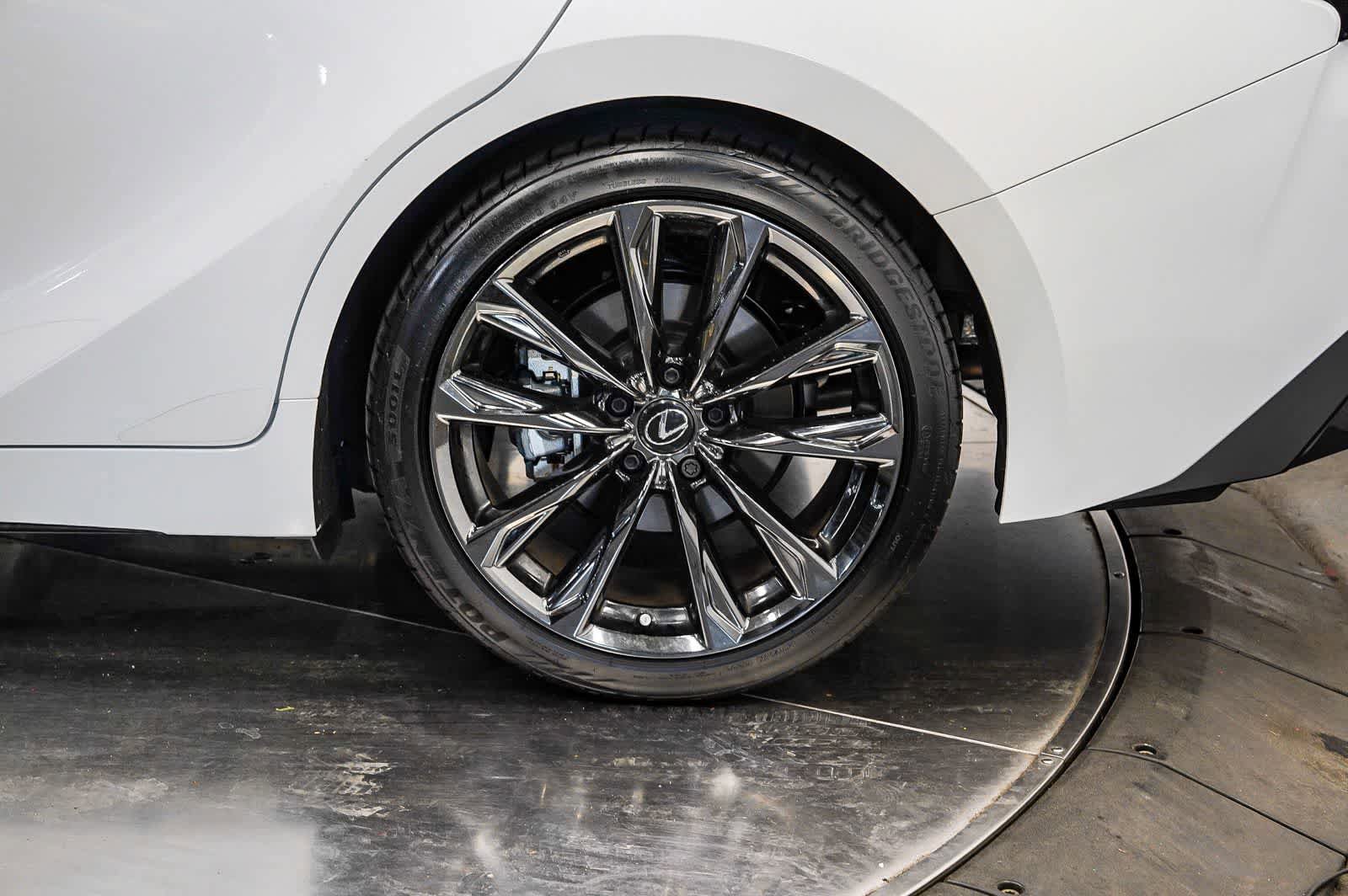 Used 2025 Lexus IS 350 F Sport w/ Accessory Package RWD image 10