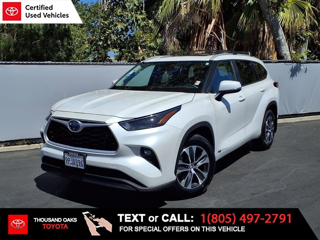 Certified 2024 Toyota Highlander XLE