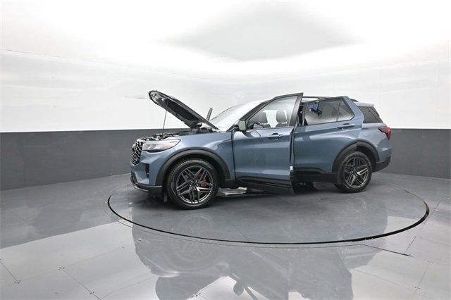 New 2026 Ford Explorer ST w/ Sun And Sound Package image 36