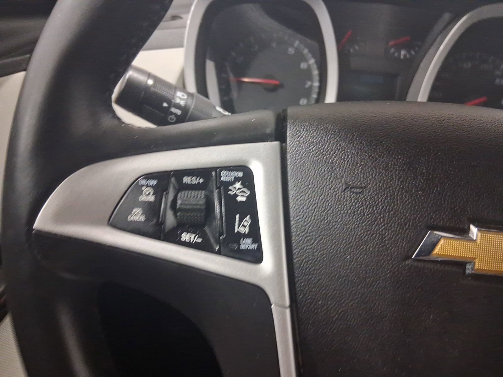 Used 2015 Chevrolet Equinox LTZ image 22