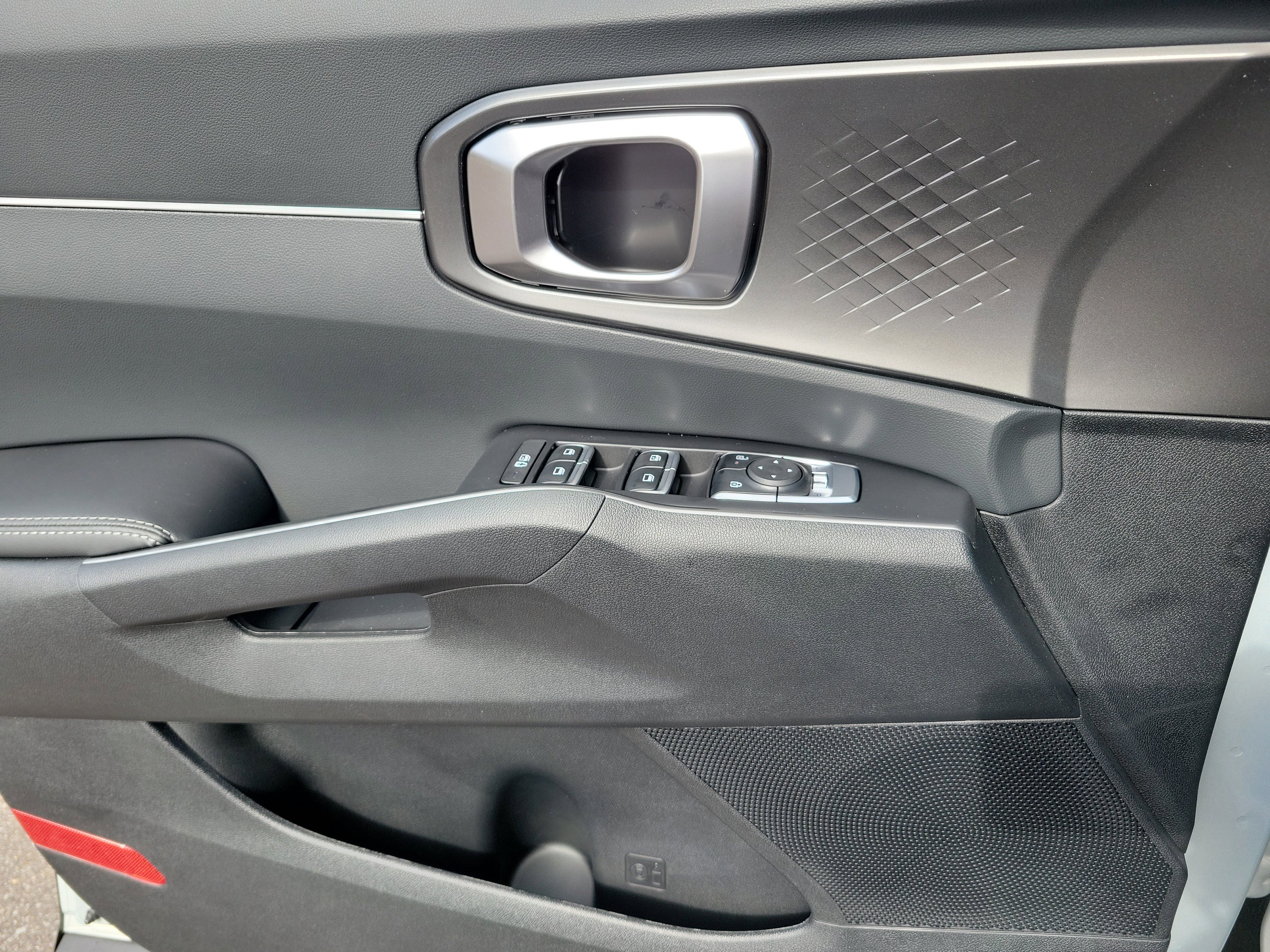 New 2026 Kia Sorento LX FWD image 16