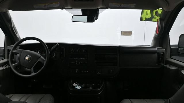Used 2024 Chevrolet Express 3500 LS RWD image 15
