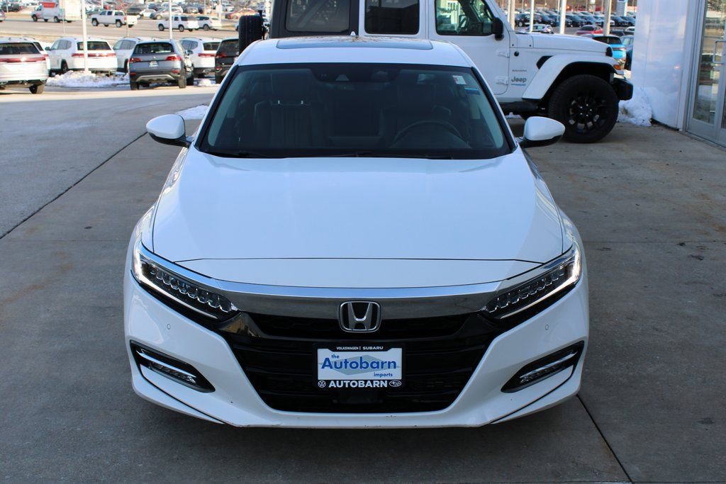 Used 2019 Honda Accord Touring image 2