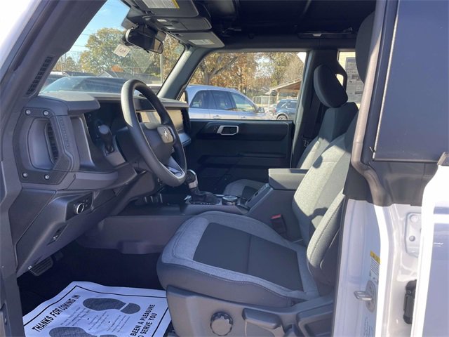 New 2025 Ford Bronco 4-Door image 15