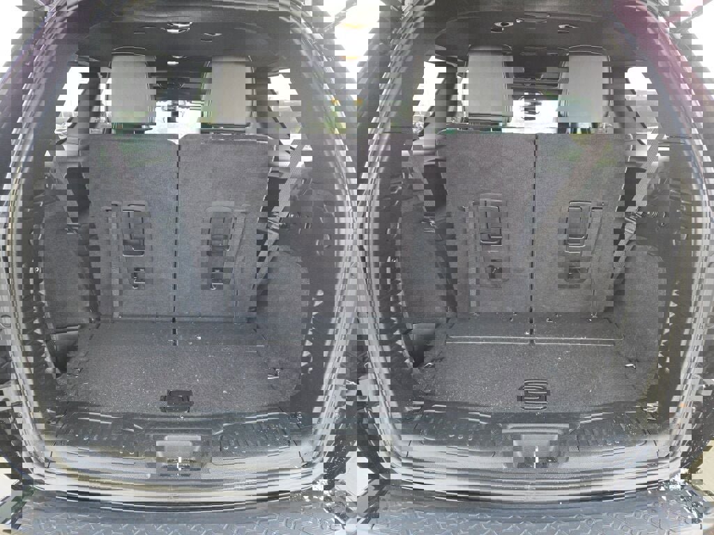 Used 2024 Dodge Durango GT image 15