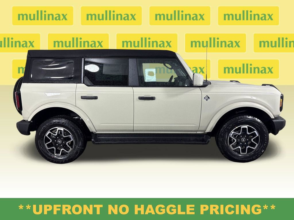 New 2026 Ford Bronco Outer Banks AWD/4WD image 2