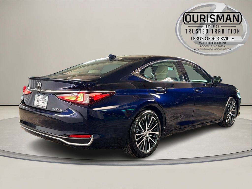 Used 2025 Lexus ES 300h w/ Premium Package image 8