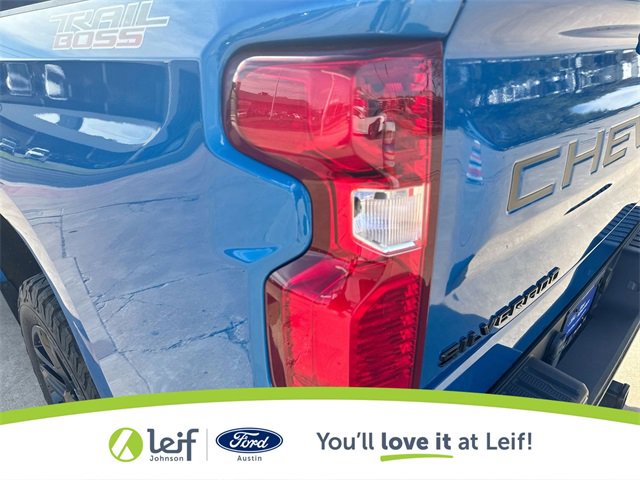 Used 2024 Chevrolet Silverado 1500 Custom Trail Boss w/ LPO, Dark Essentials Package image 37