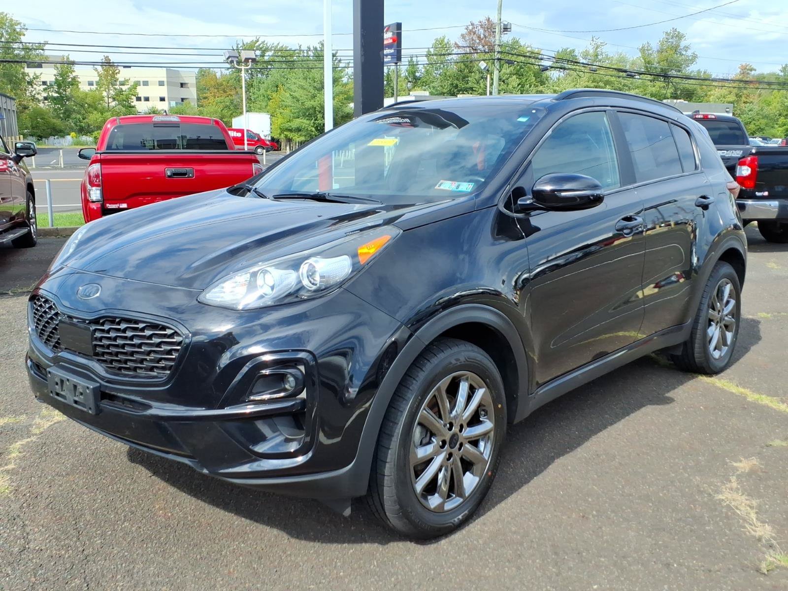 Used 2022 Kia Sportage Nightfall Edition w/ Nighfall AWD Premium Package image 8