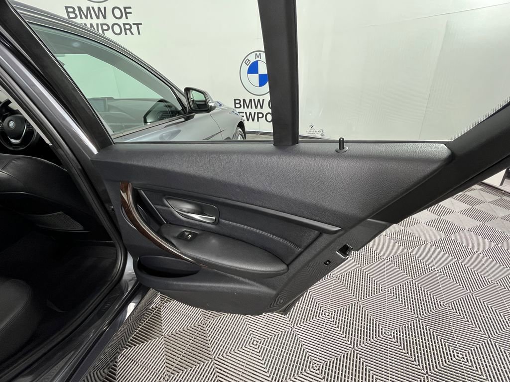 Used 2015 BMW 328i xDrive Sedan image 24