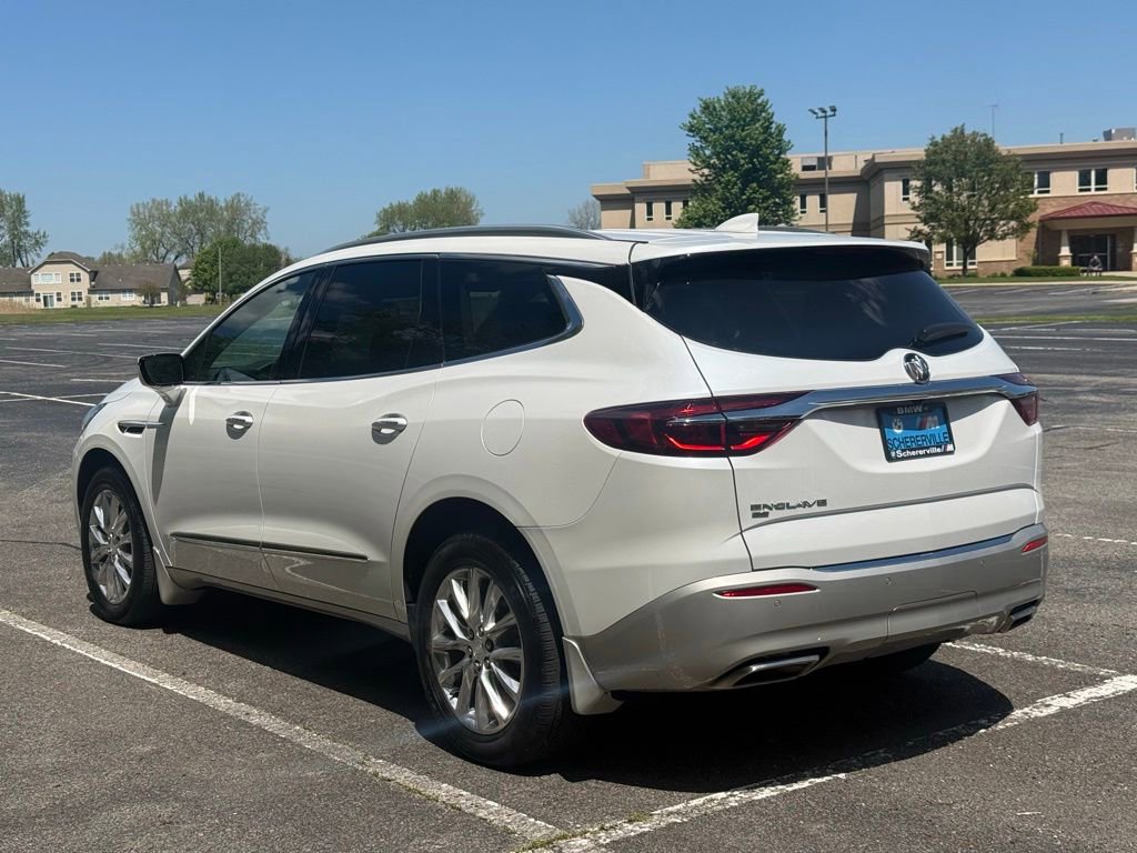 Used 2021 Buick Enclave Premium w/ Sun and Sites Package AWD/4WD image 3