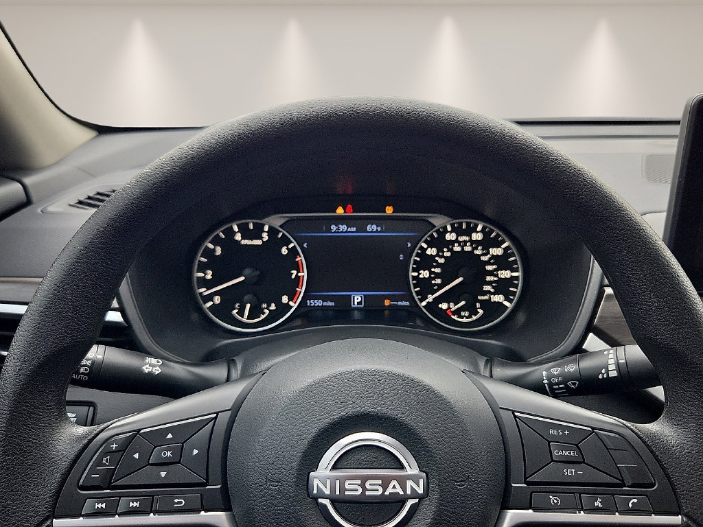 Used 2025 Nissan Altima 2.5 SV w/ SV Special Edition Package FWD image 24