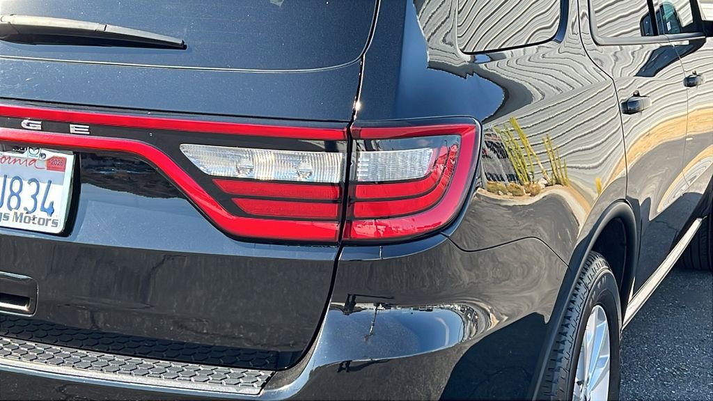 Used 2023 Dodge Durango SXT image 5
