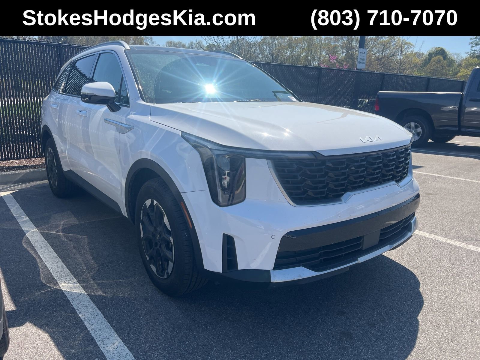 Used 2025 Kia Sorento S w/ Panoramic Sunroof Package