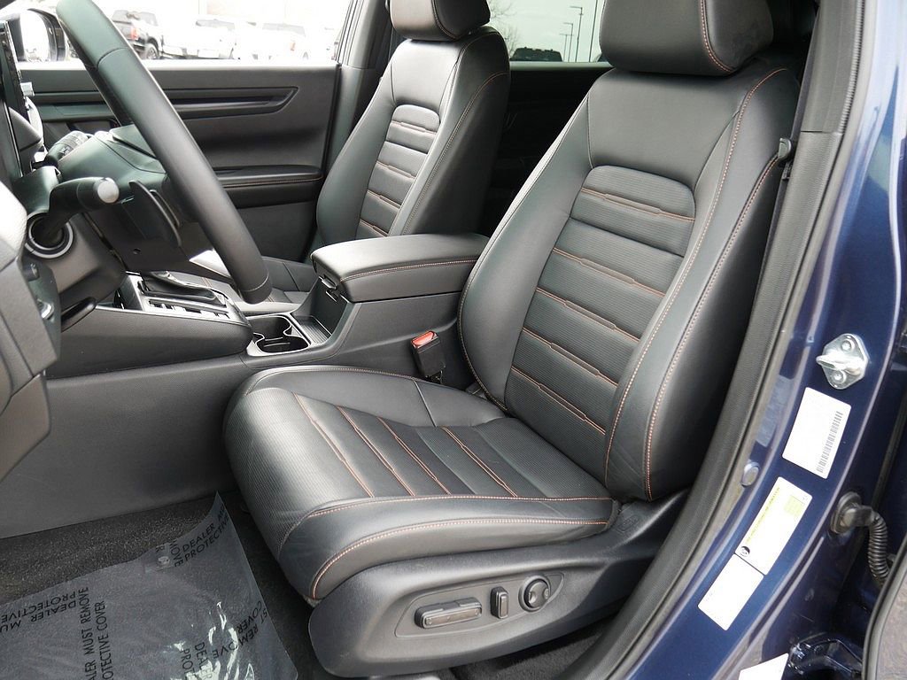 Used 2025 Honda CR-V Sport-L image 14