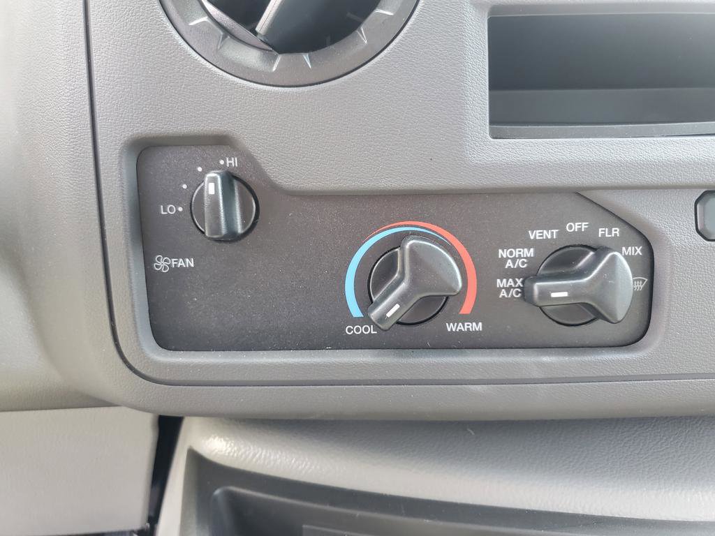 New 2026 Ford E-350 and Econoline 350 Super Duty w/ Power Equipment Group image 36