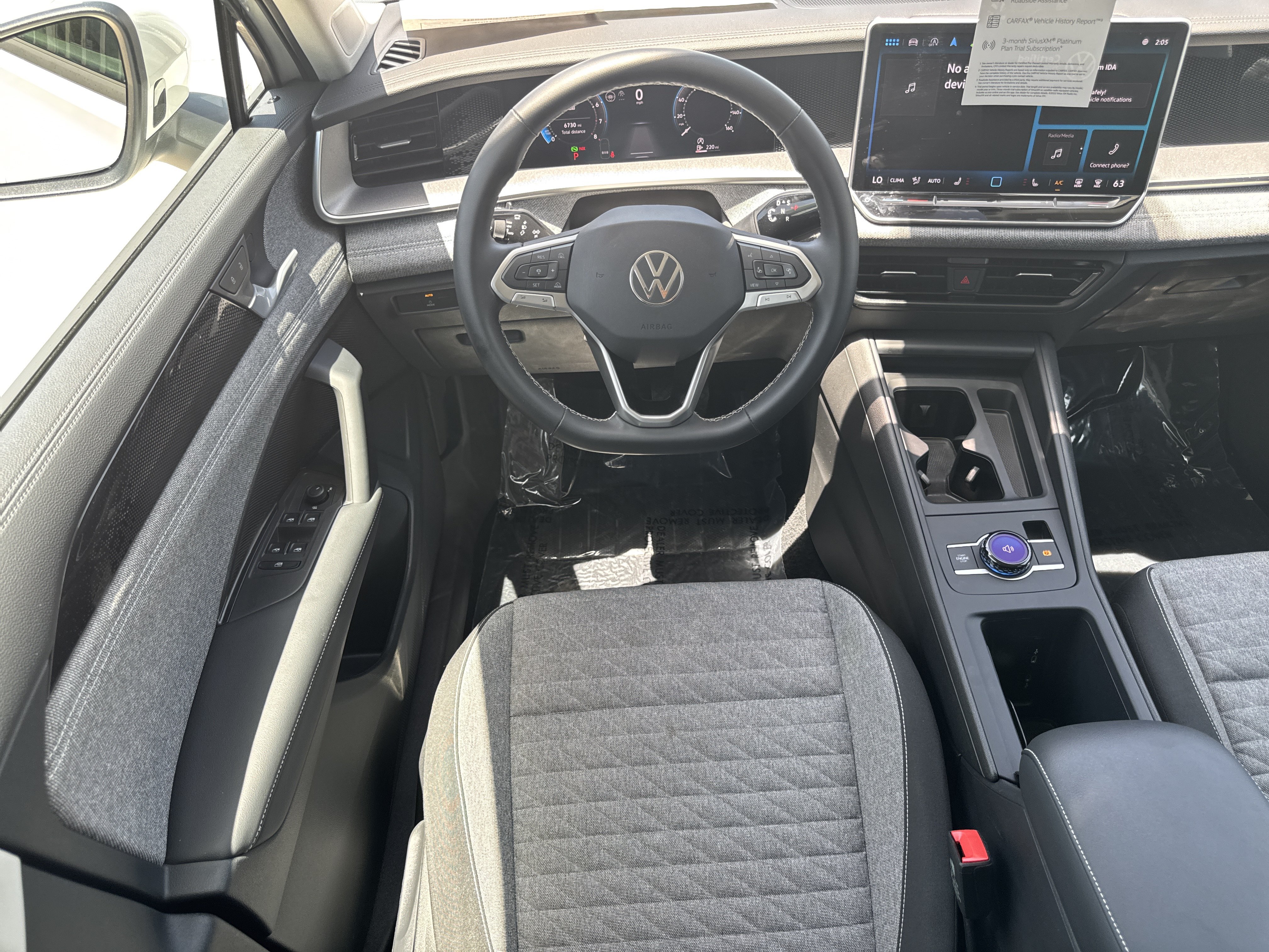 Certified 2025 Volkswagen Tiguan S FWD image 13