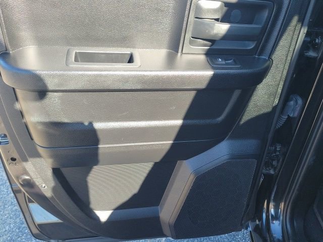 Used 2015 RAM 1500 Express image 28