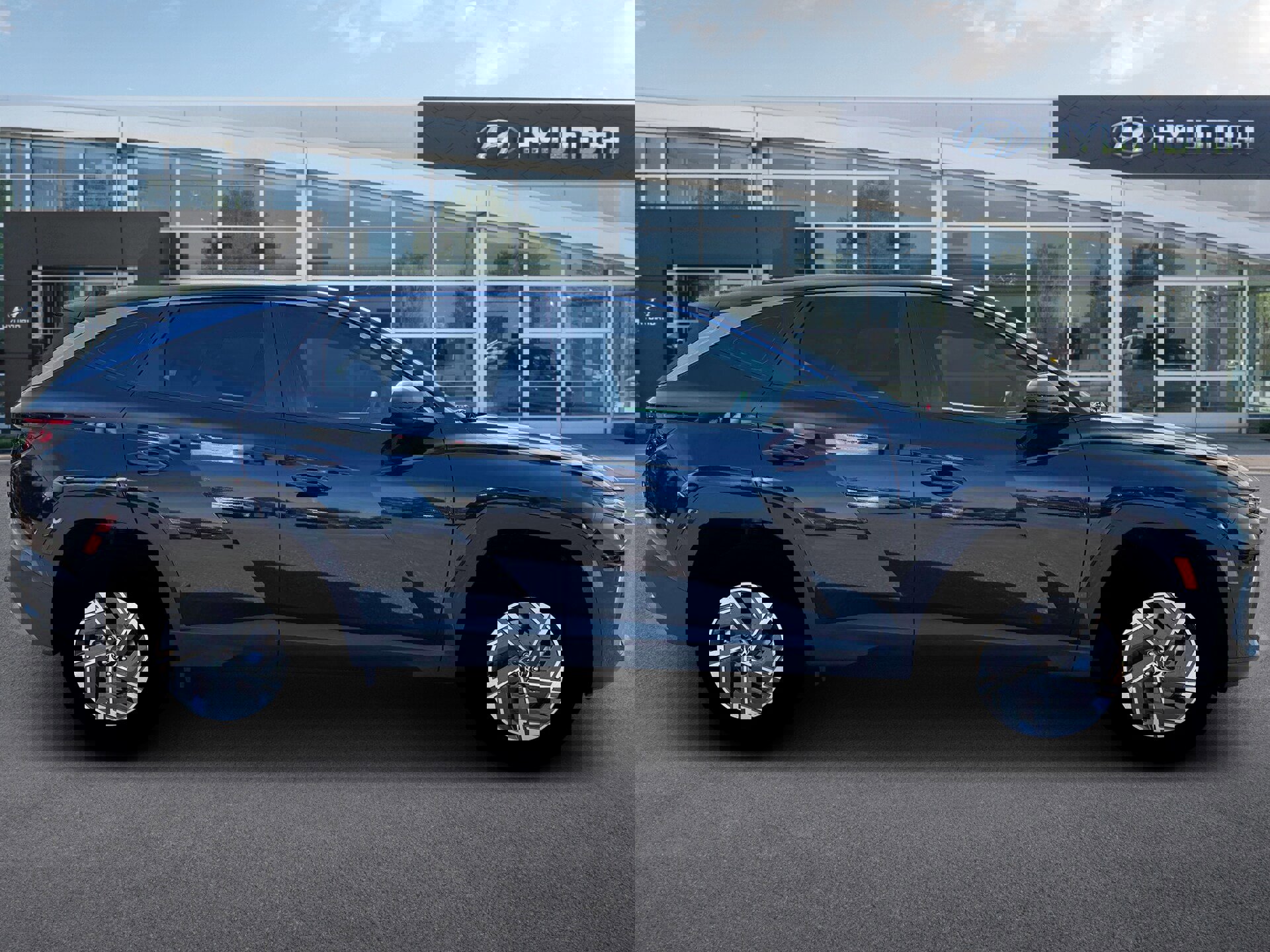 New 2026 Hyundai Tucson Blue SE image 9