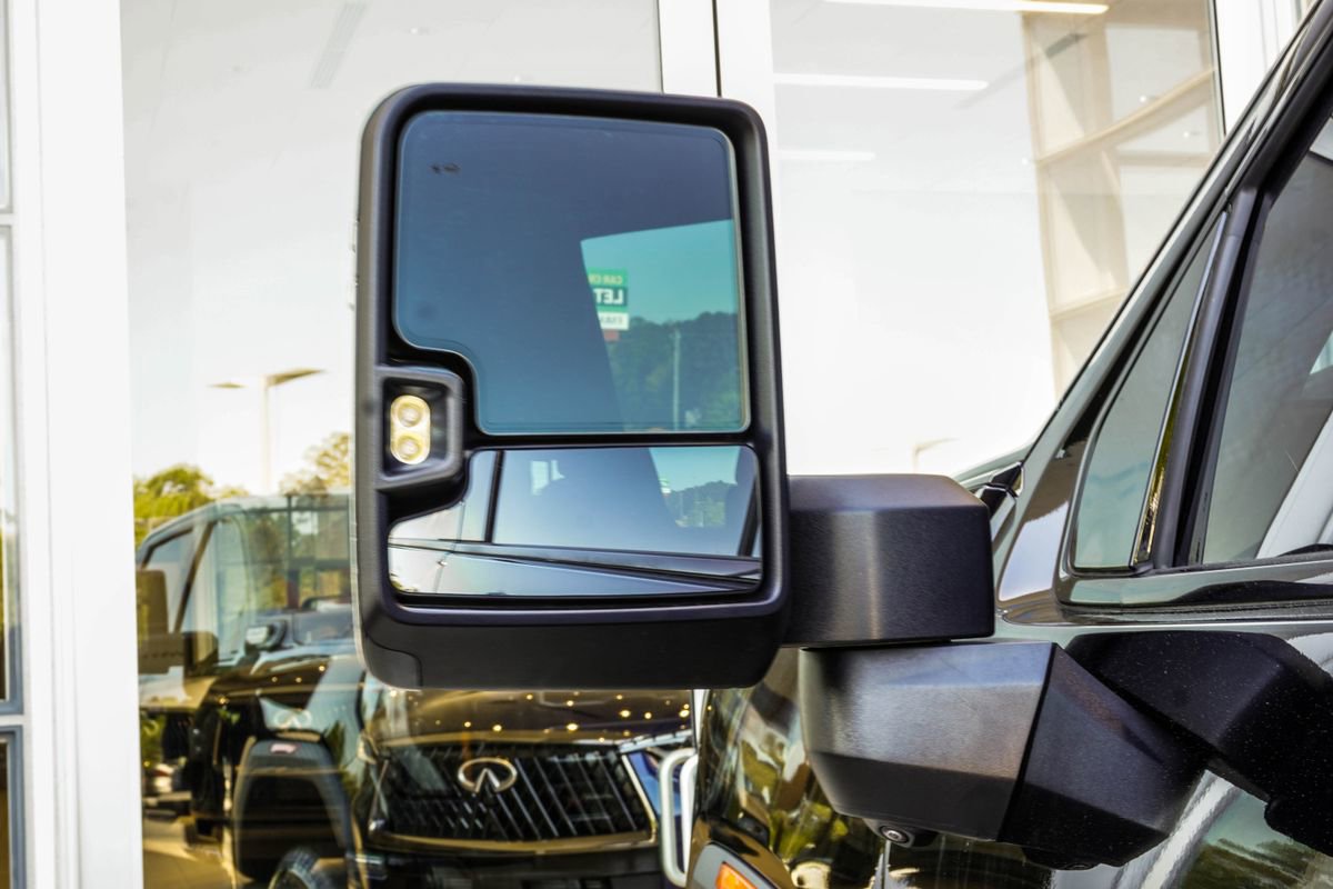 Used 2024 GMC Sierra 2500 AT4 w/ AT4 Premium Plus Package image 15