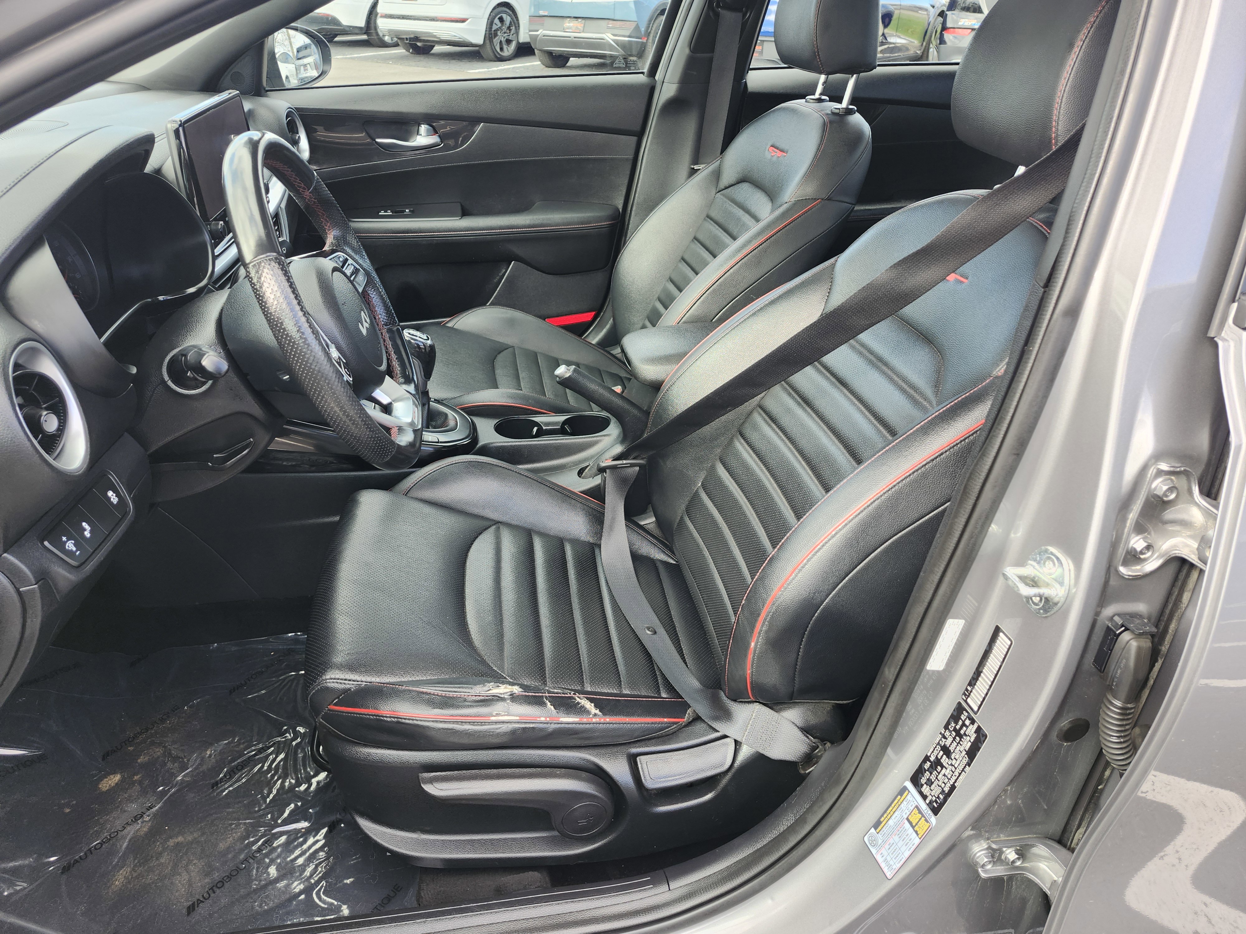 Used 2023 Kia Forte GT image 27