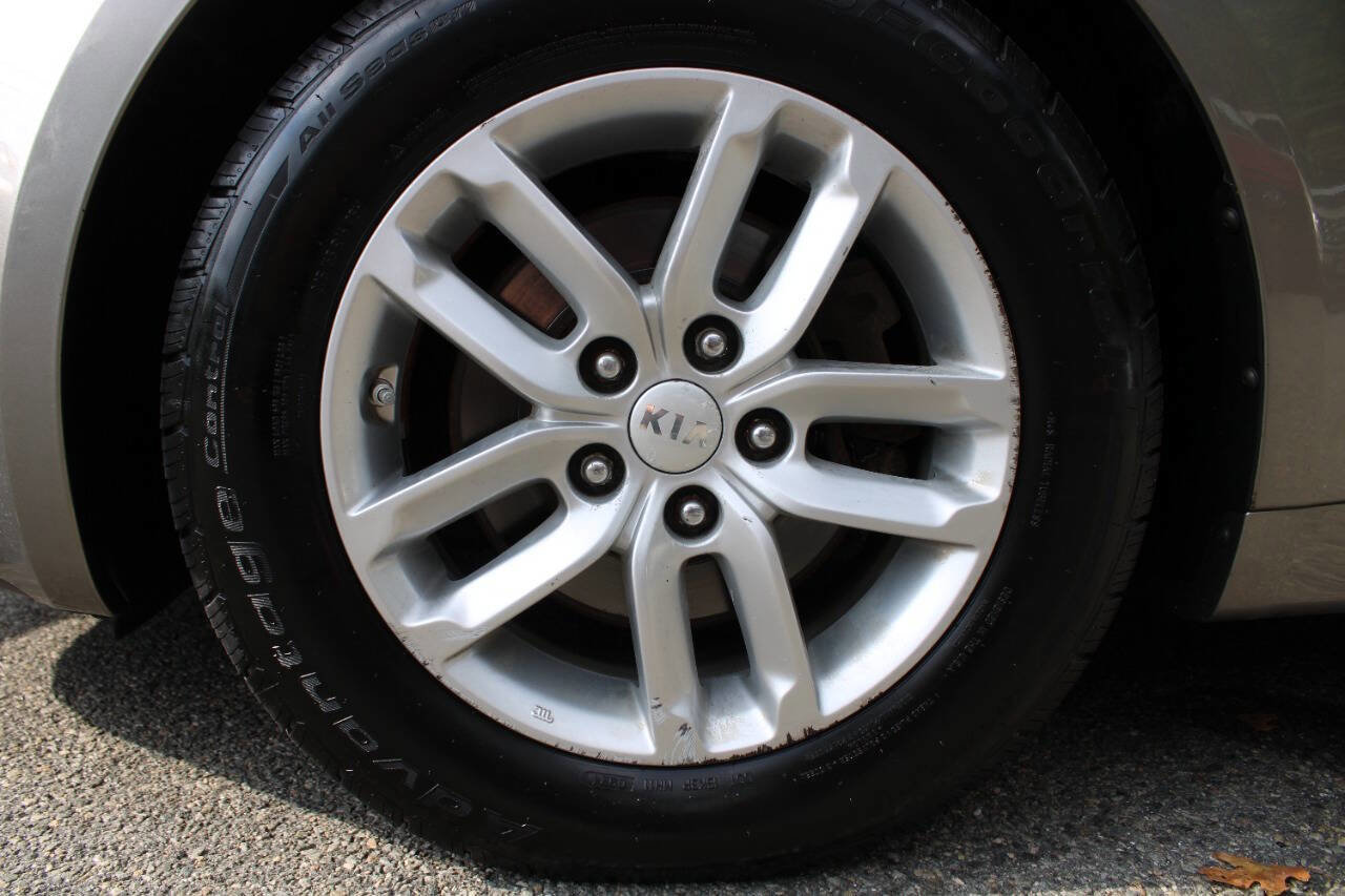 Used 2013 Kia Optima LX w/ Convenience Plus Pkg image 19