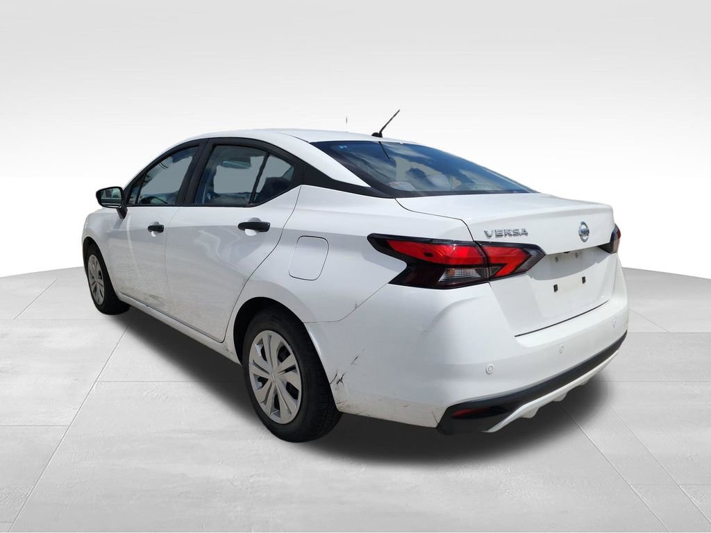 Used 2022 Nissan Versa S FWD image 7