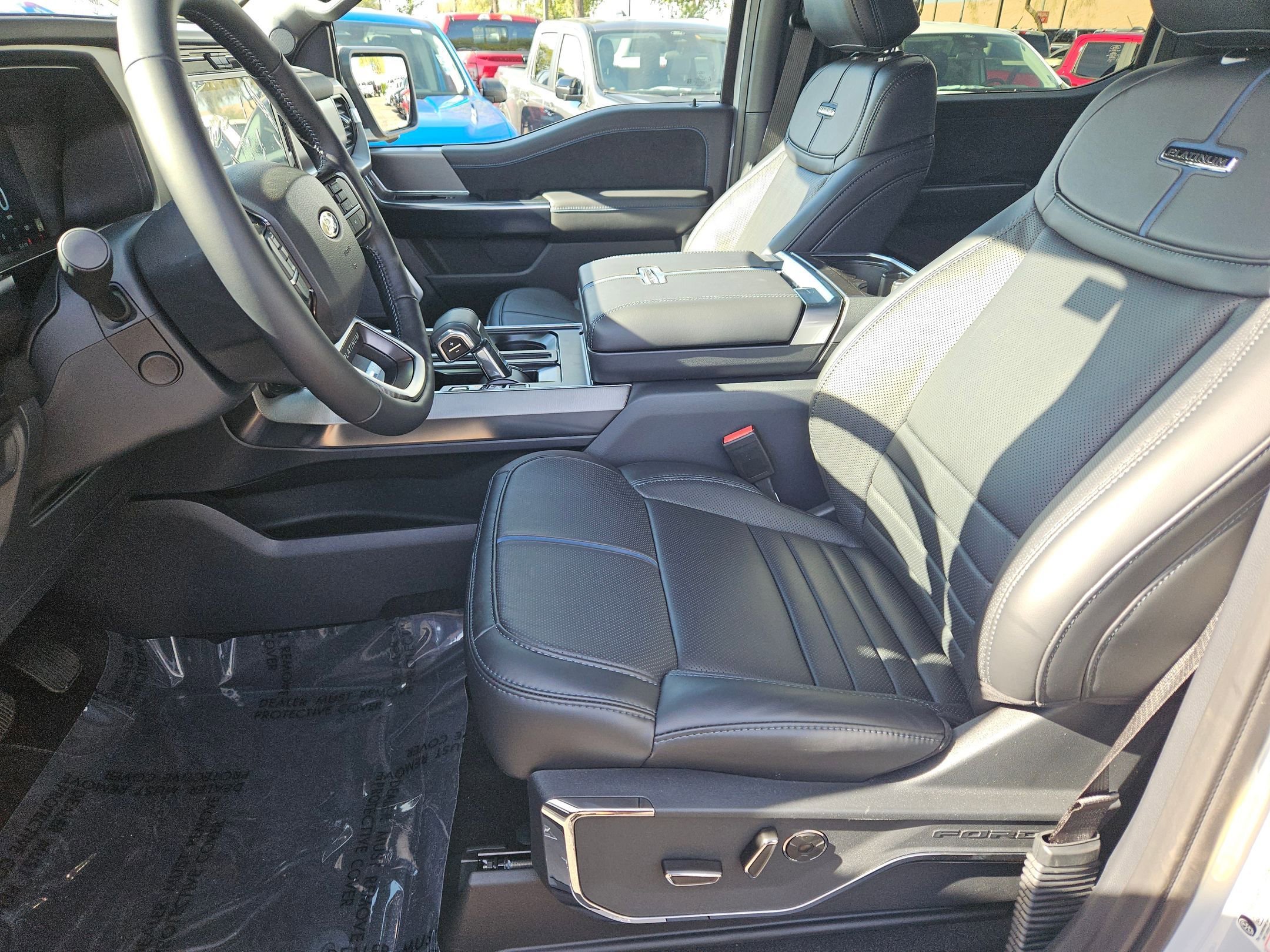 New 2025 Ford F150 Platinum w/ Equipment Group 702A High image 15