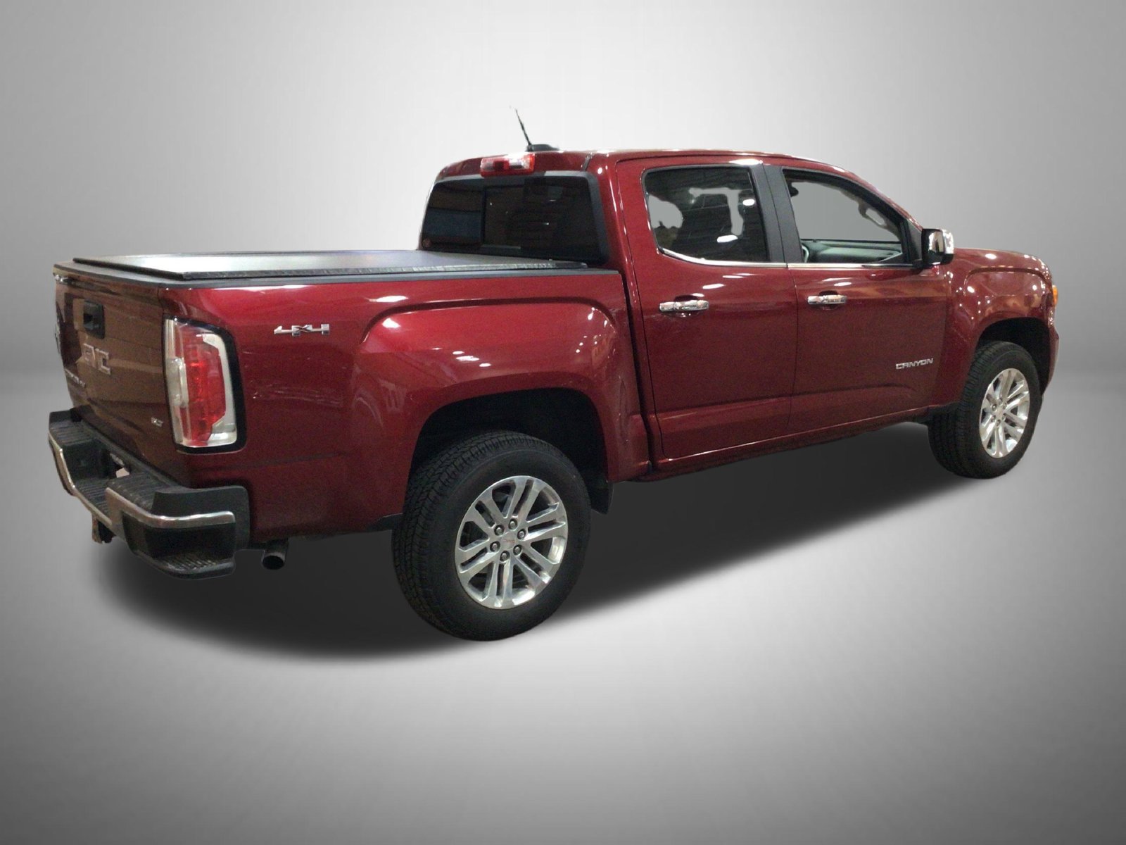 Used 2017 GMC Canyon SLT w/ Driver Alert Package AWD/4WD image 5