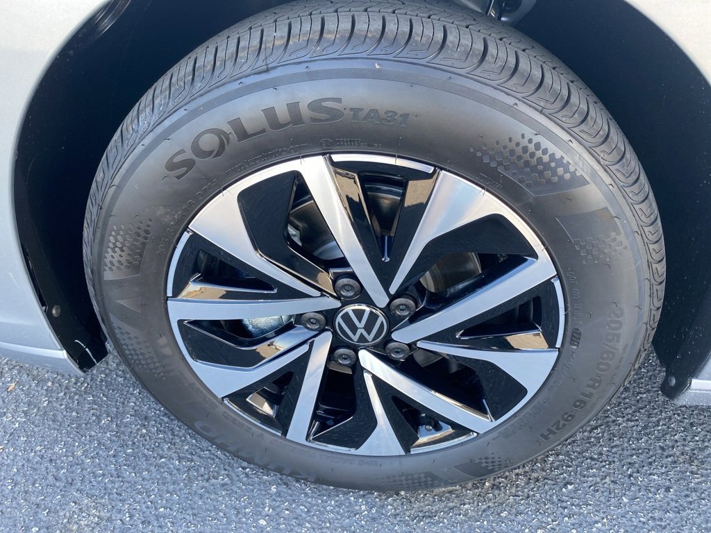 New 2025 Volkswagen Jetta S image 29