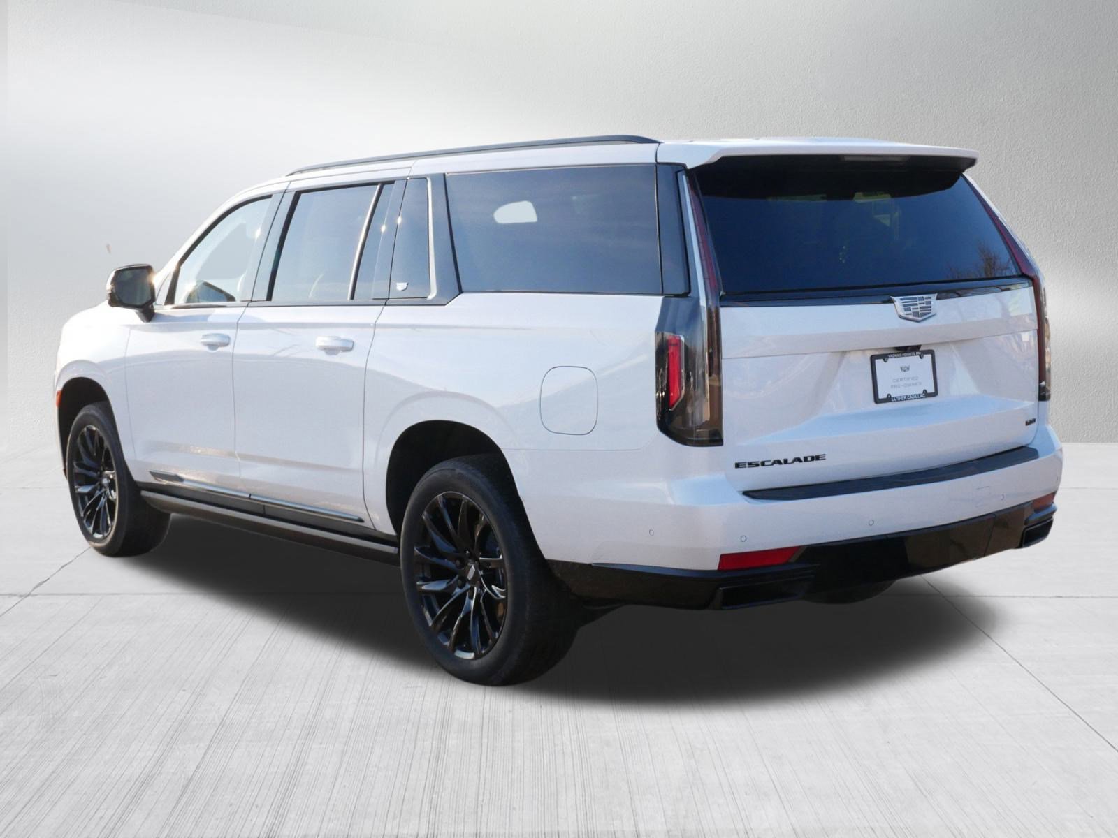 Certified 2024 Cadillac Escalade ESV Sport Platinum w/ LPO, ONYX Package image 5