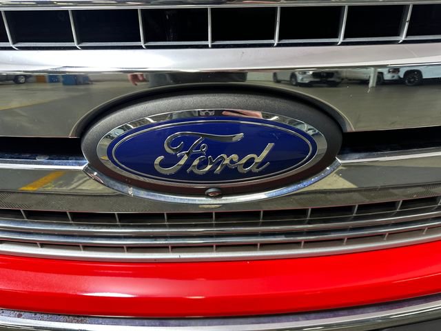 Used 2019 Ford F150 Lariat w/ Equipment Group 502A Luxury image 9