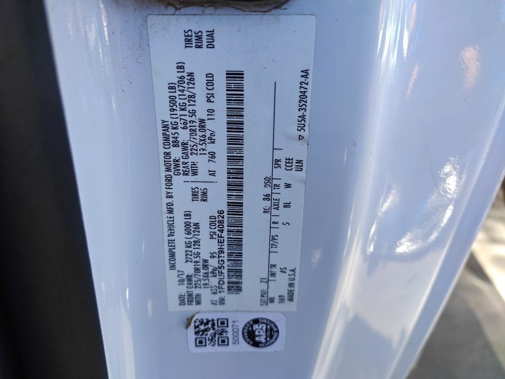 Used 2017 Ford F550 2WD Regular Cab Super Duty image 16