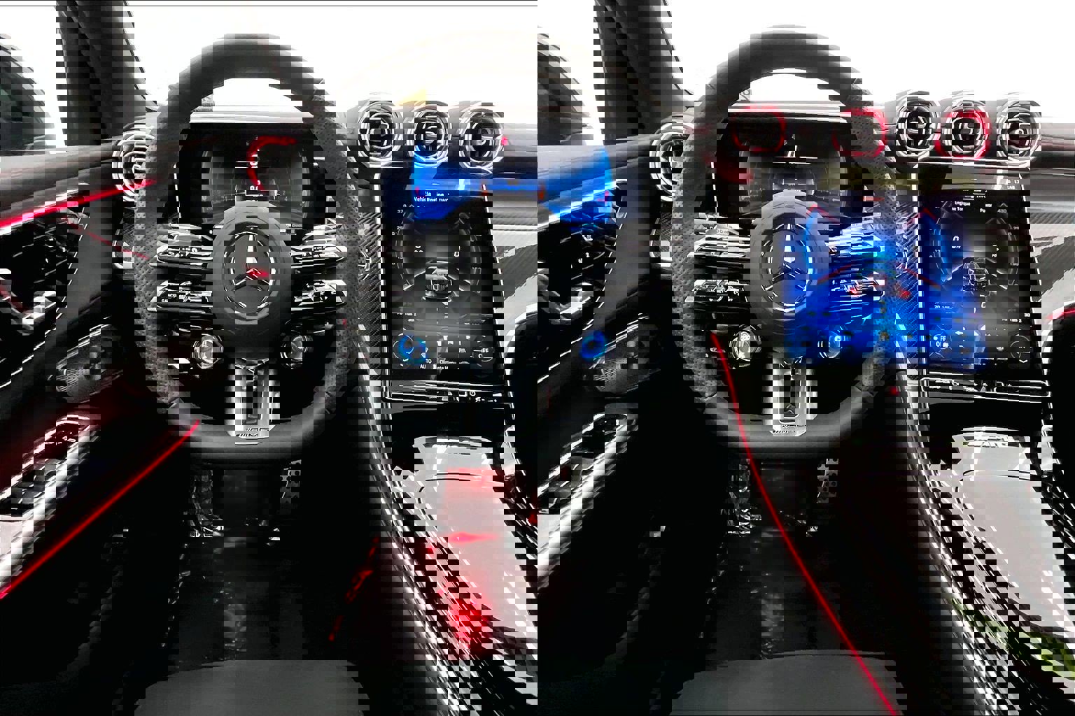 Used 2026 Mercedes-Benz GLC 43 AMG 4MATIC image 4