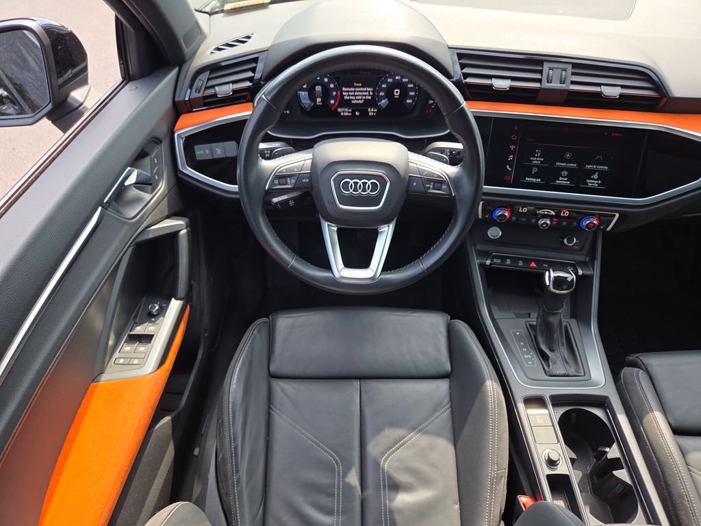 Used 2020 Audi Q3 2.0T Premium Plus AWD/4WD image 4